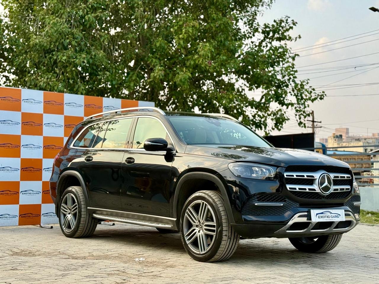 
								Mercedes Benz GLS400D 4Matic full									