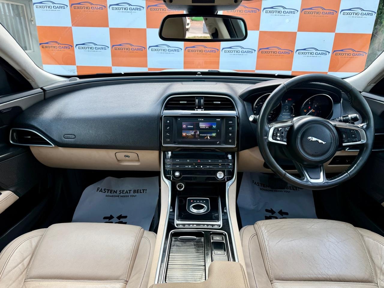 
								JAGUAR XE PRESTIGE full									