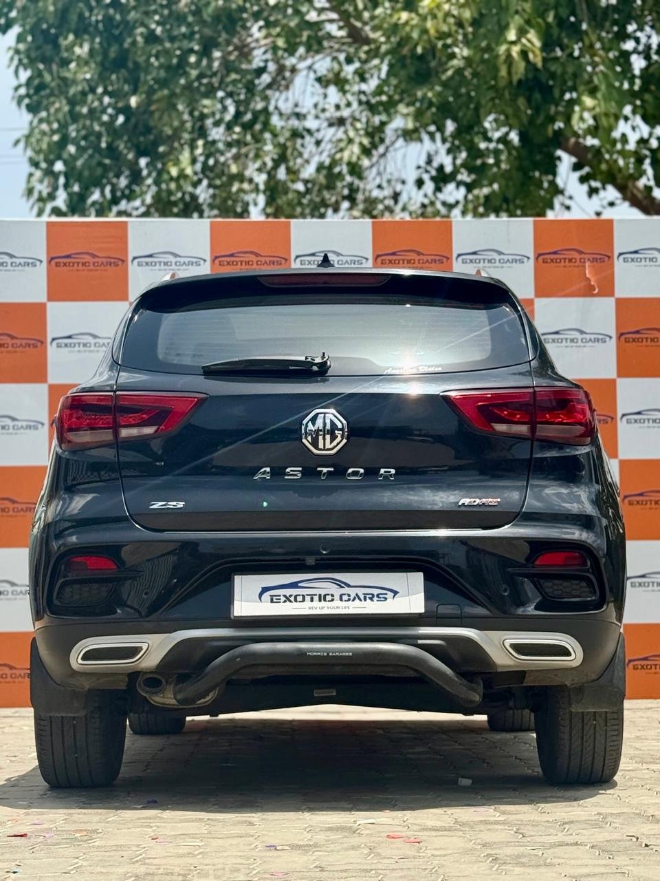 
								MG ASTOR ZS SAVVY full									