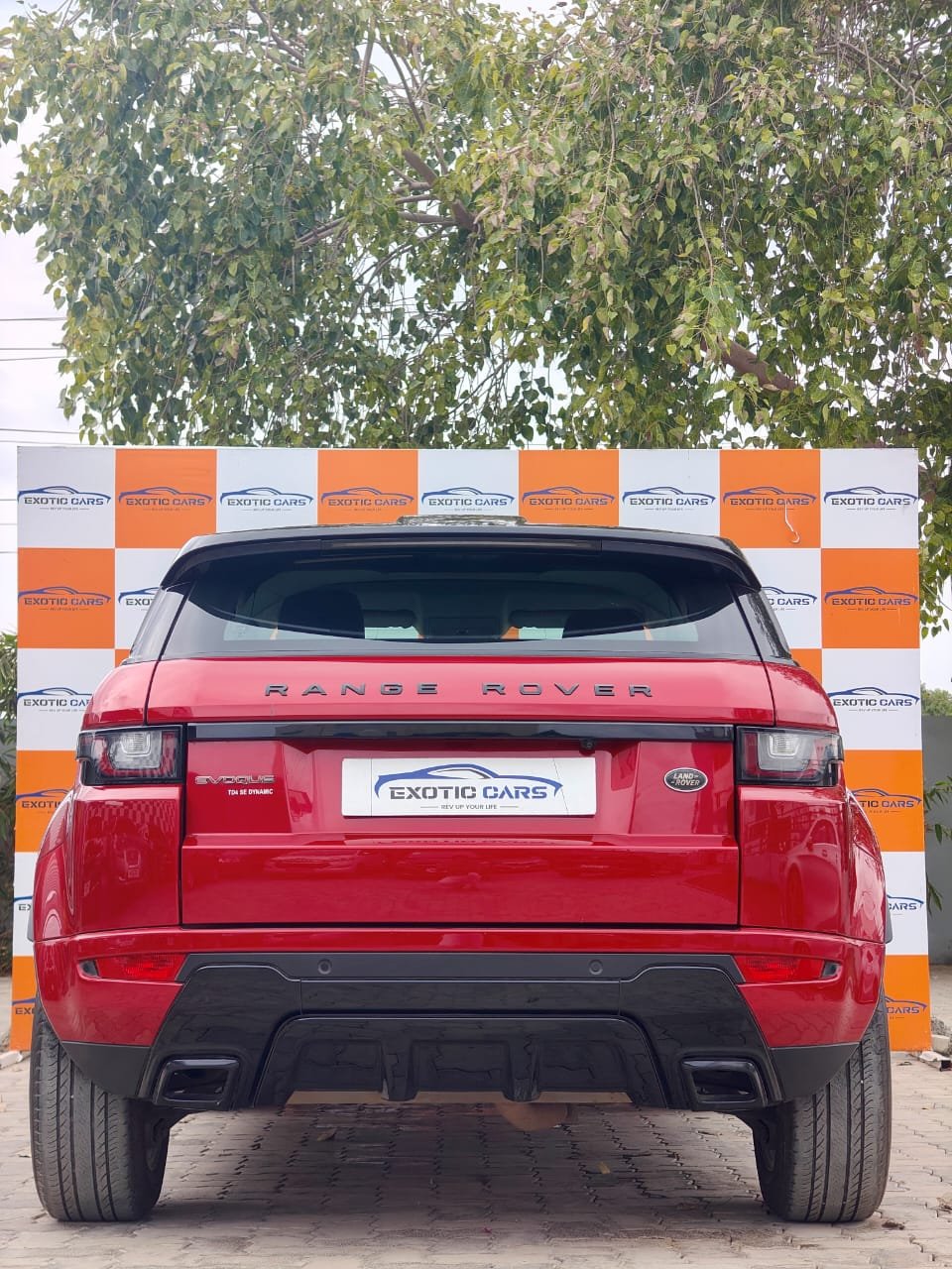 
								RANGE ROVER EVOQUE full									