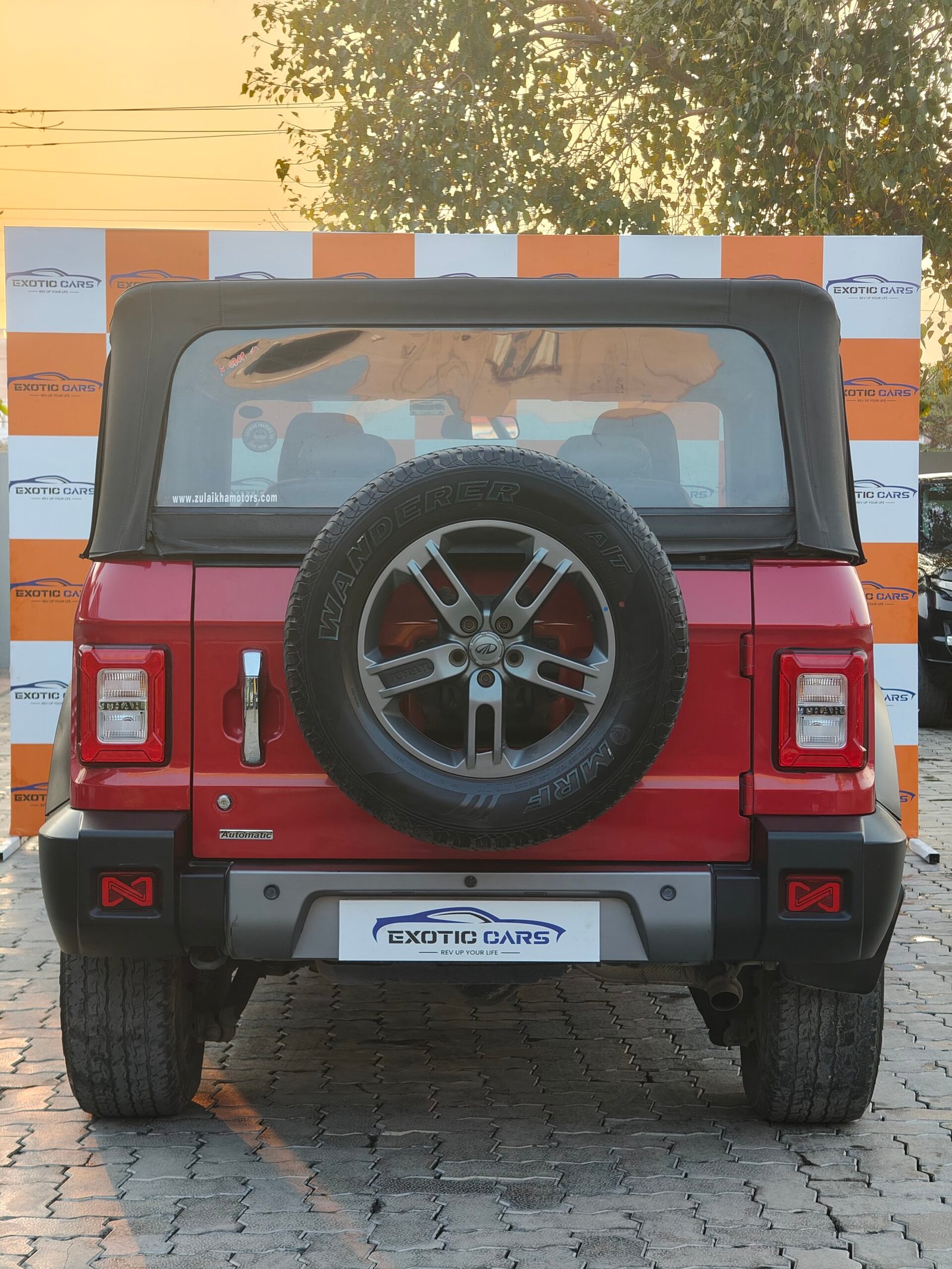 
								MAHINDRA THAR LX AT full									