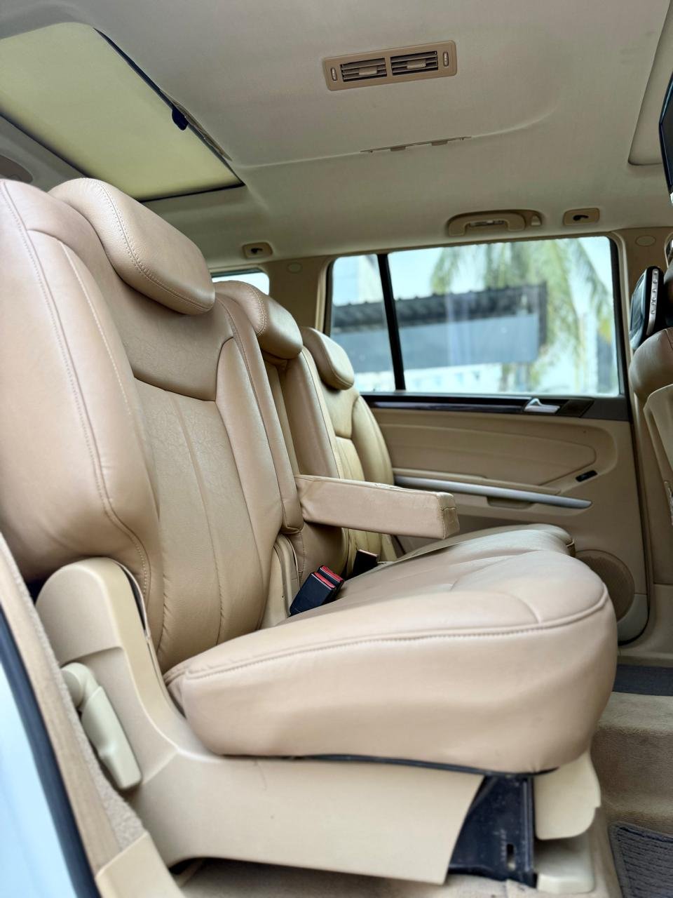 
								MERCEDES BENZ GL350 CDI full									