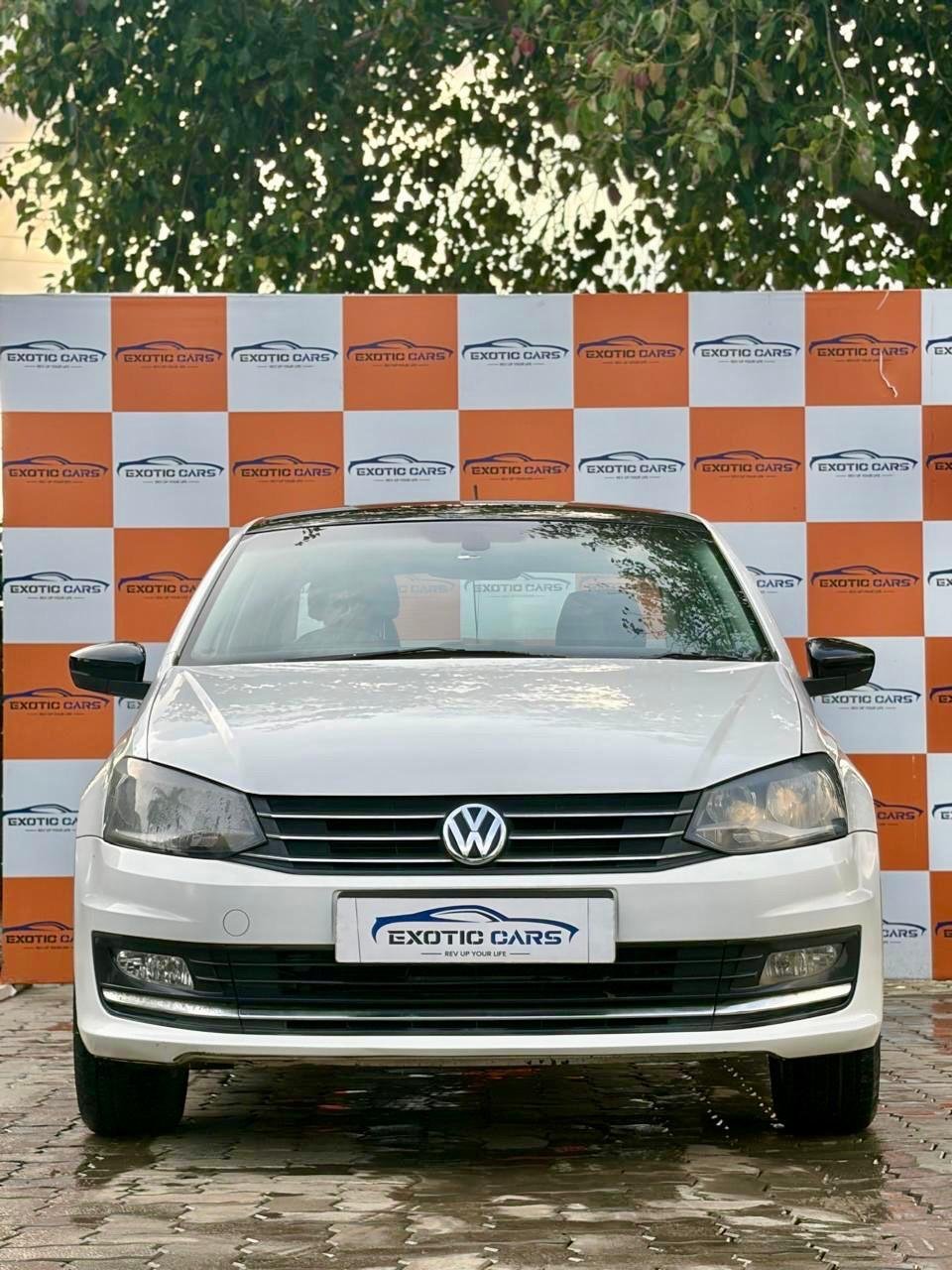 
								HYUNDAI VERNA SX full									