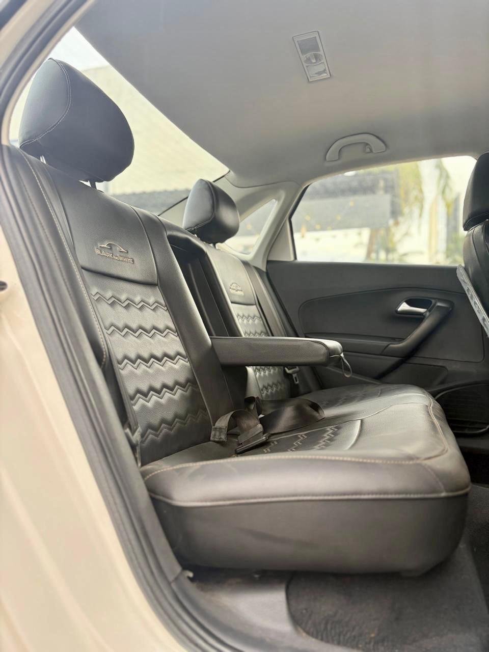 
								HYUNDAI VERNA SX full									