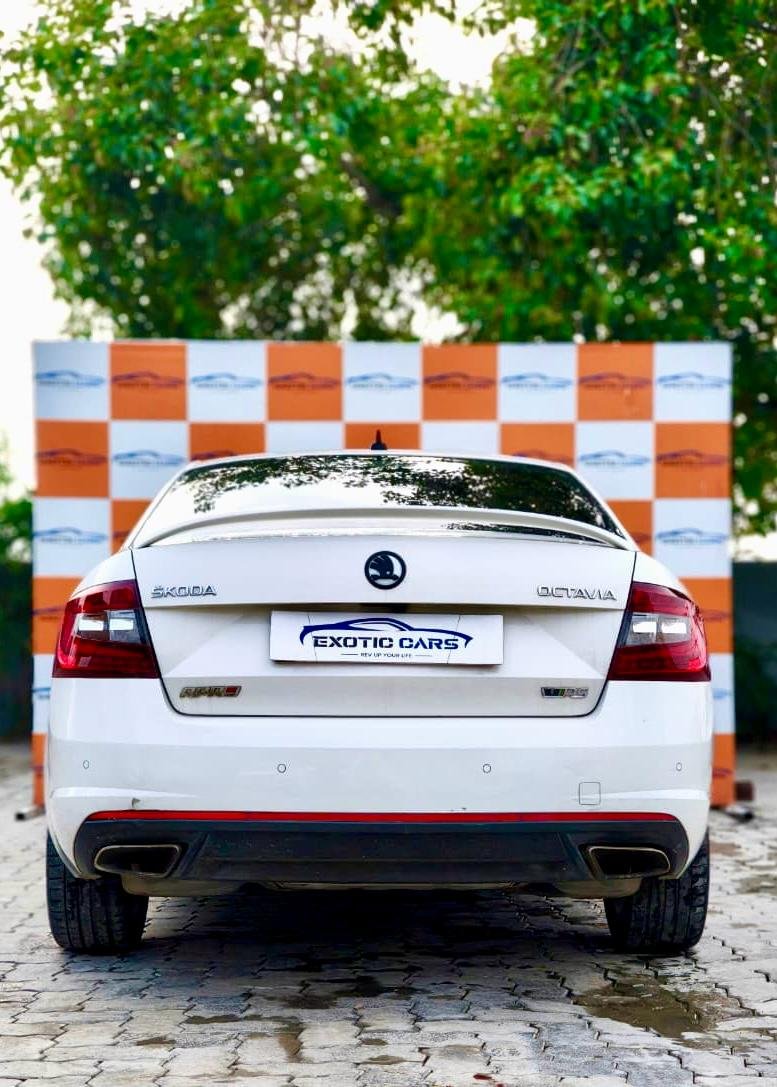 
								SKODA OCTAVIA VRS full									