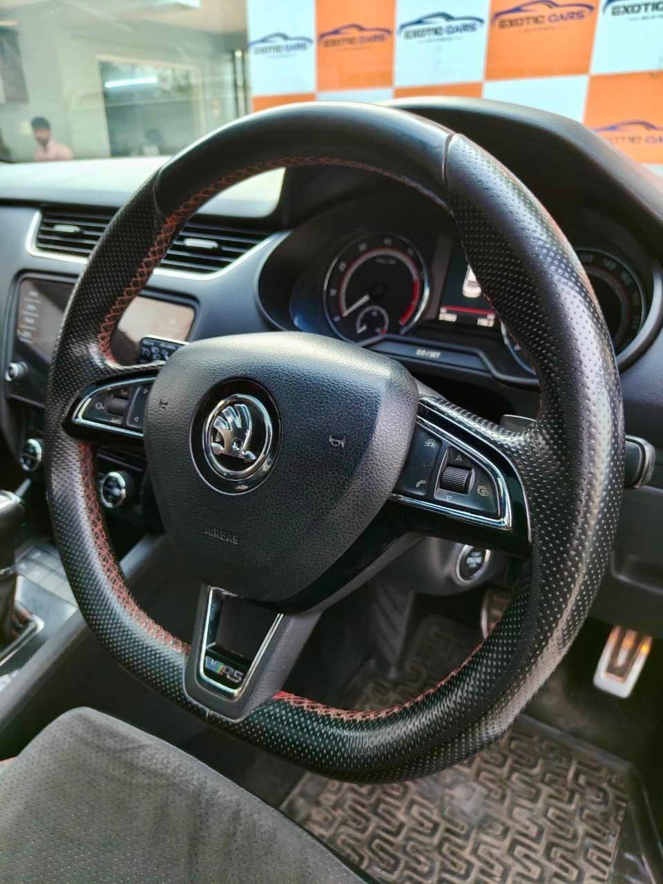 
								SKODA OCTAVIA VRS full									