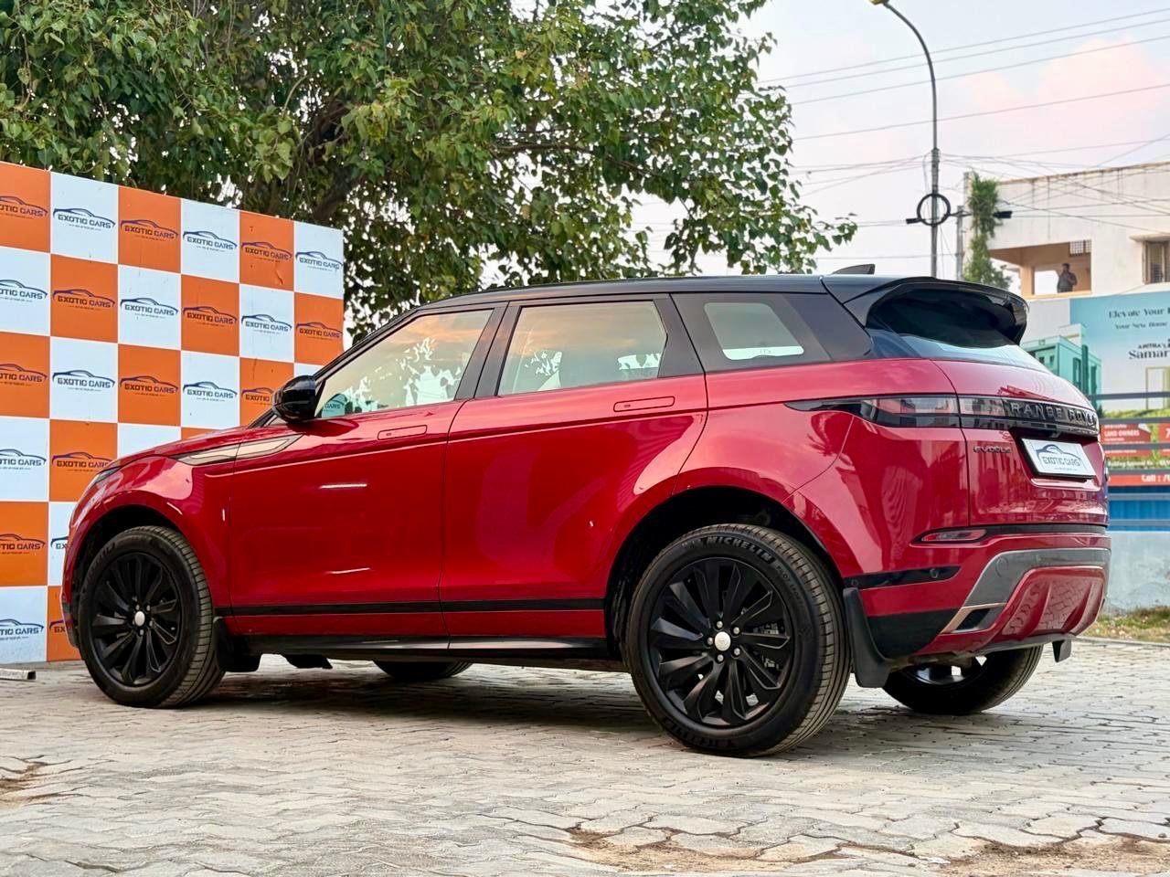 
								Range Rover Evoque full									