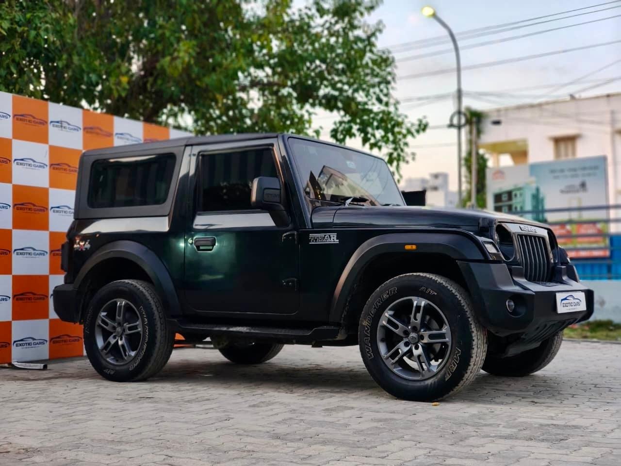 
								MAHINDRA THAR LX AT full									