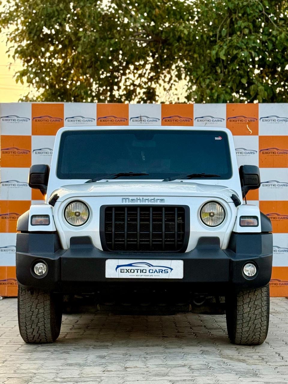 
								MAHINDRA THAR LX AT full									