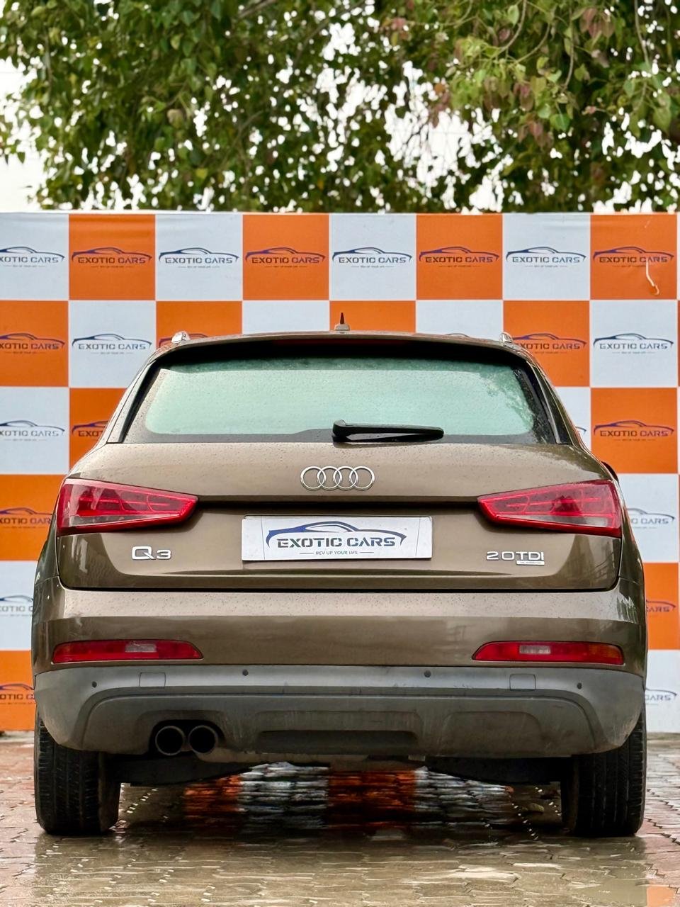 
								AUDI Q3 QUATTRO full									