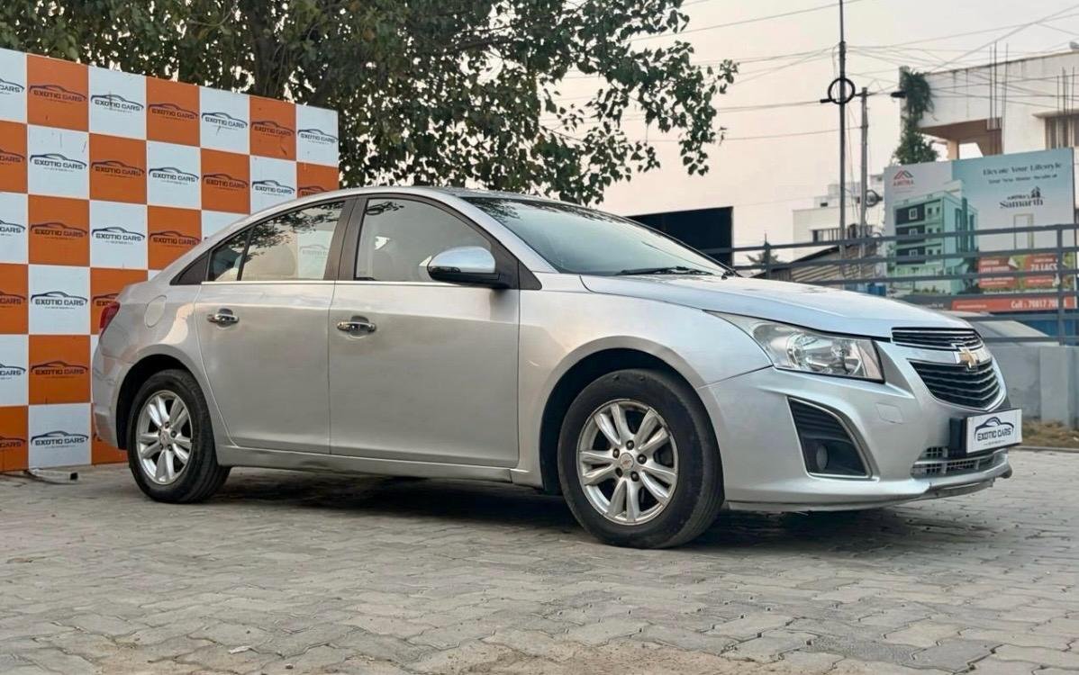 
								CHEVROLET CRUZE LTZ full									
