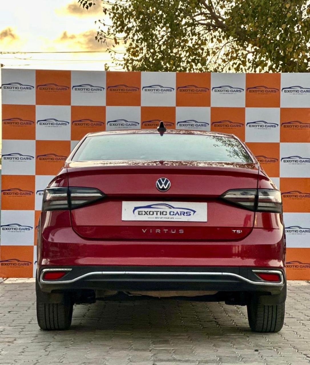 
								VOLKSWAGEN VIRTUS full									