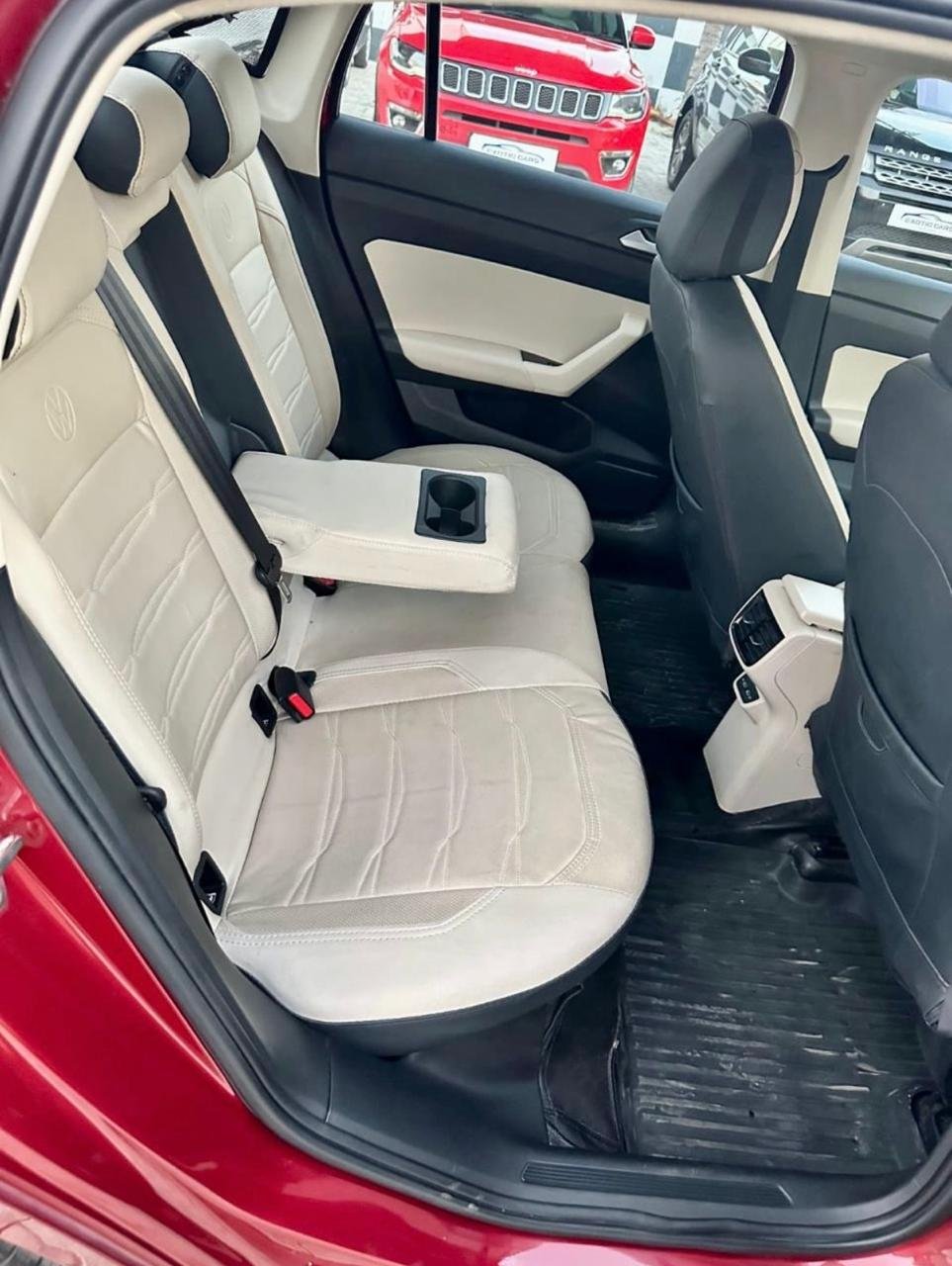 
								VOLKSWAGEN VIRTUS full									