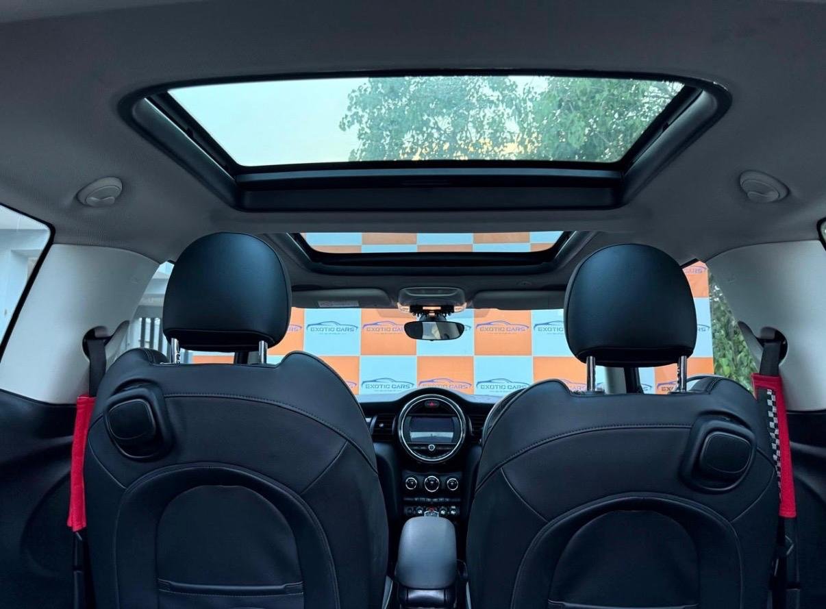 
								MINI COOPER JCW full									