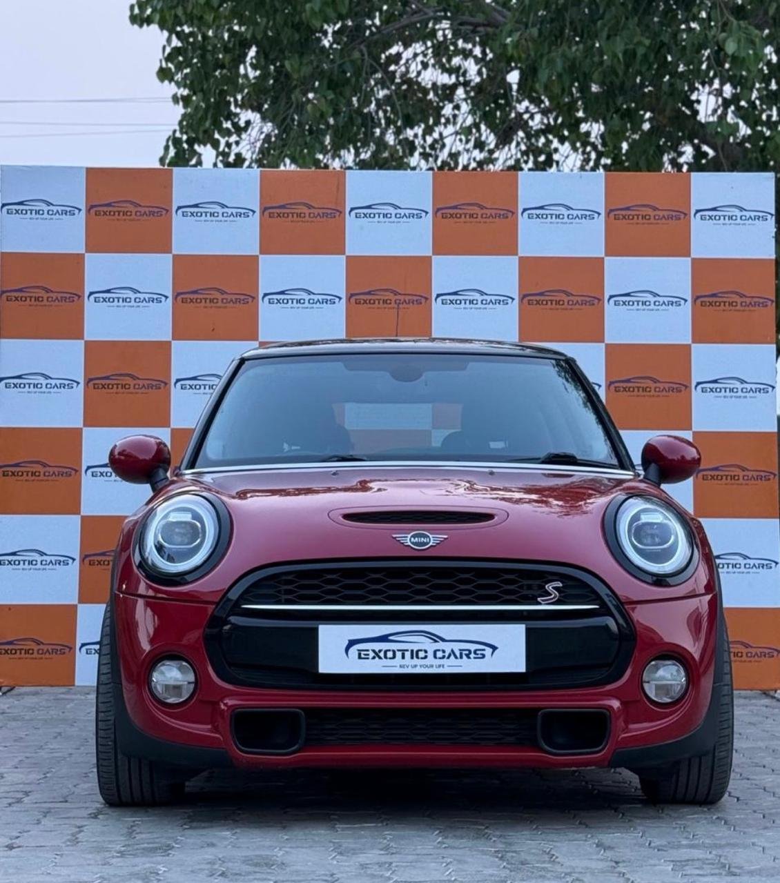 
								MINI COOPER JCW full									